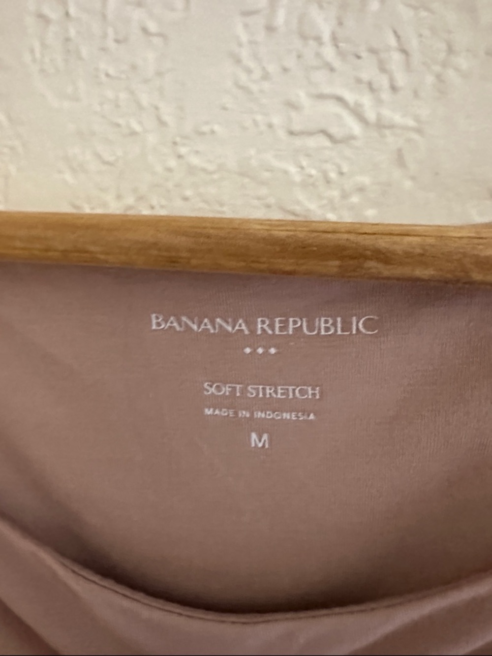 Banana Republic Soft Stretch Tee in Mauve Brown